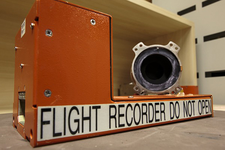 “Gravador avião Teori”