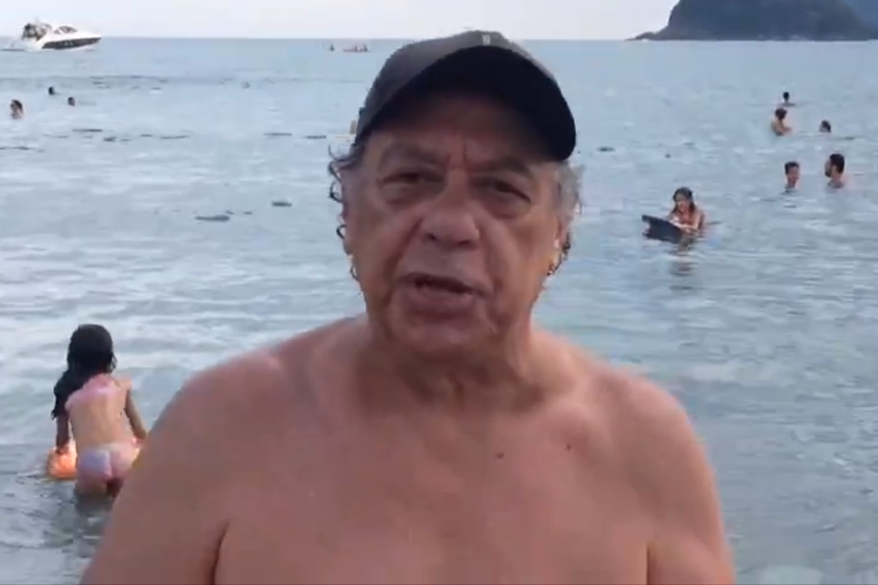 Trajano celebra descanso após ‘pé na bunda traiçoeiro da ESPN’