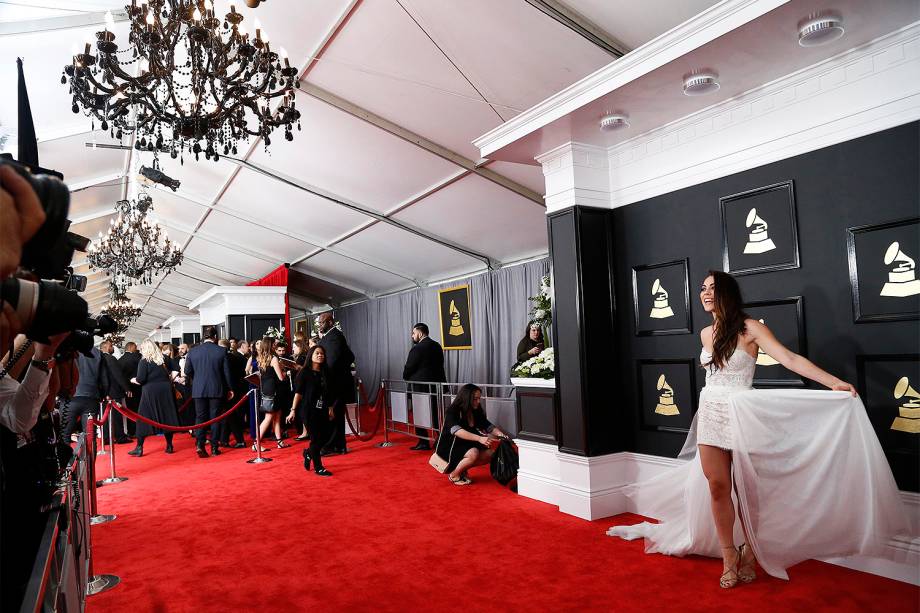 Convidados chegam para a cerimônia da 59ª edição do Grammy no Staples Center, em Los Angeles, nos Estados Unidos - 12/02/2017