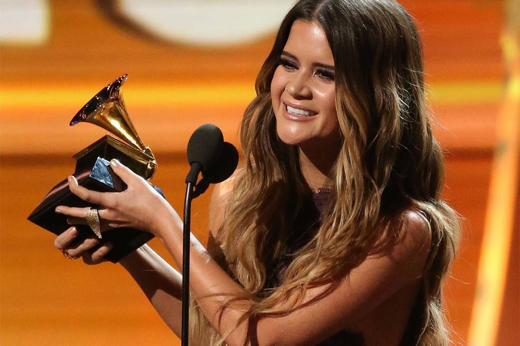 Maren Morris durante a cerim&ocirc;nia da 59&ordf; edi&ccedil;&atilde;o da maior premia&ccedil;&atilde;o da m&uacute;sica no Staples Center, em Los Angeles, nos Estados Unidos - 12/02/2017