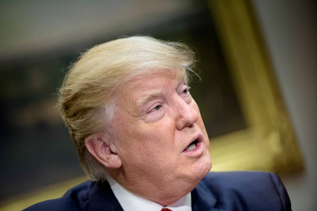 Entenda como funciona o remédio que Trump usa para calvície