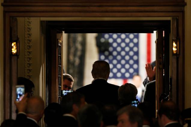 O presidente americano Donald Trump faz seu primeiro discurso em sessão conjunta aos legisladores do Senado e da Câmara de Representantes dos EUA - 28/02/2017 O presidente americano Donald Trump faz seu primeiro discurso em sessão conjunta aos legisladores do Senado e da Câmara de Representantes dos EUA - 28/02/2017