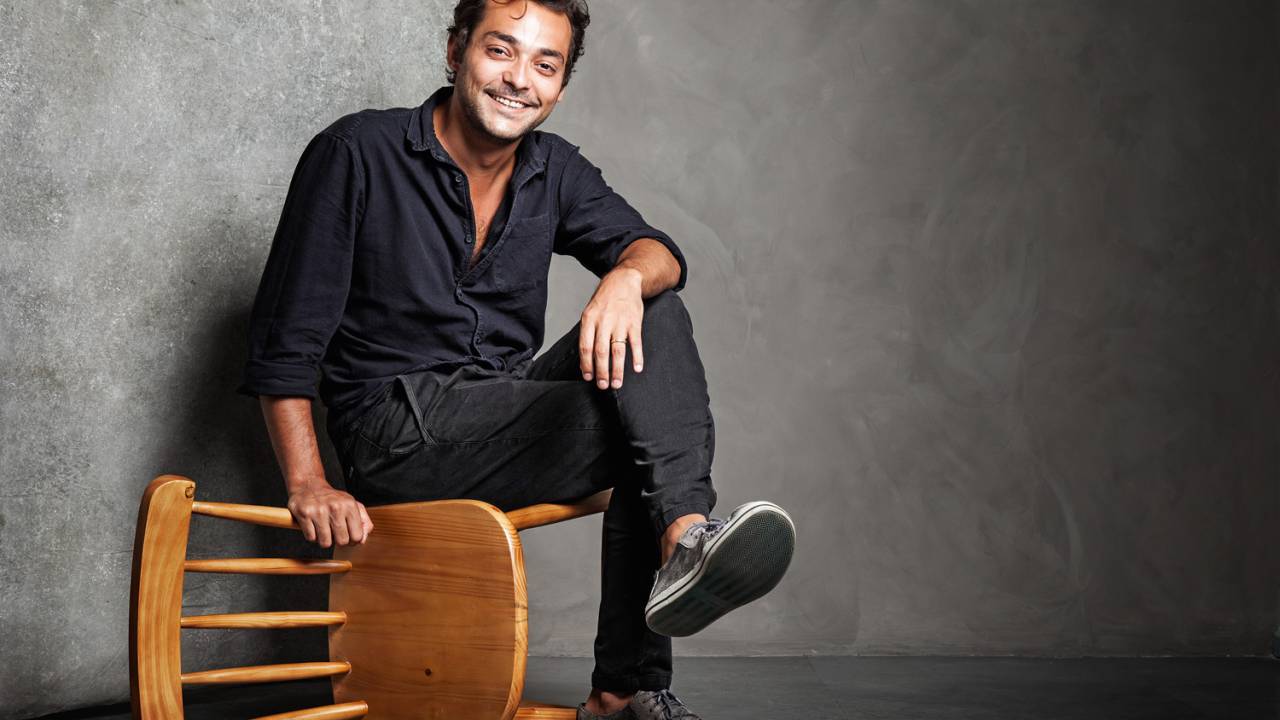 O BOBO DO 'AMOR & SEXO' - Eduardo Sterblitch: “Saí do programa mais machista da televisão para o mais feminista”