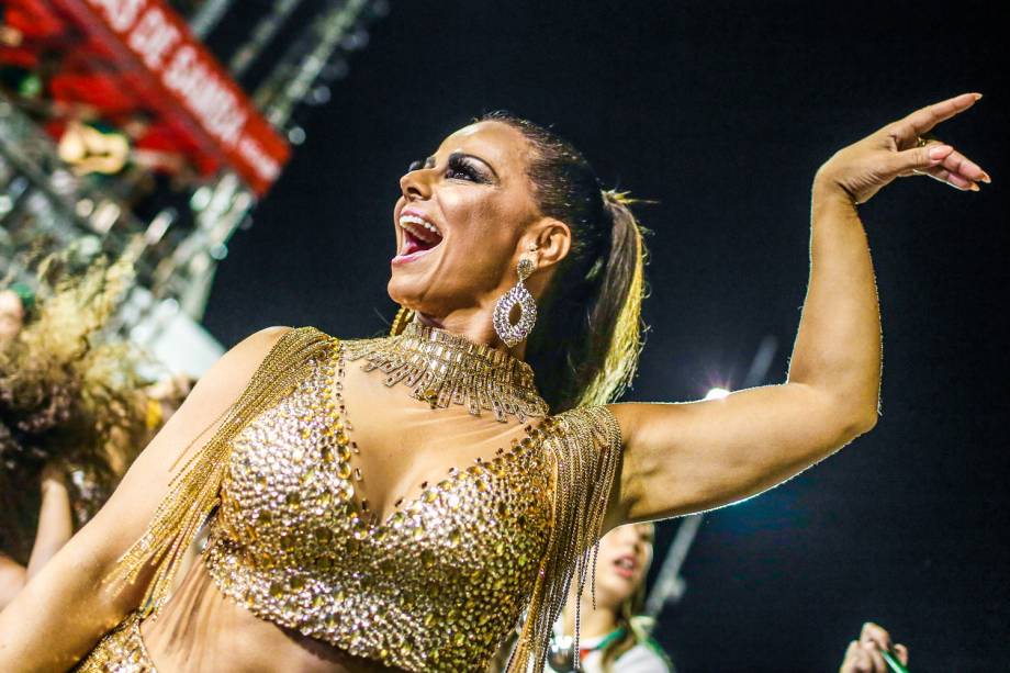 Viviane Araújo durante ensaio técnico da Mancha Verde para o Carnaval 2017, no Sambódromo do Anhembi, em São Paulo