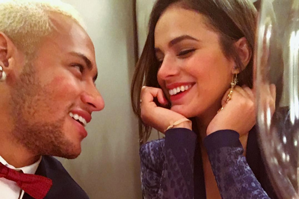 Bruna Marquezine posta mensagem para Neymar após eliminação