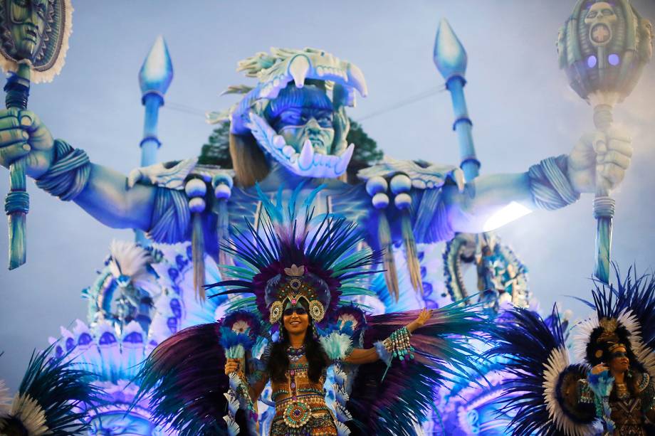 Desfile da escola de samba  Beija-Flor de Nilópolis no Sambódromo da Marquês de Sapucaí, no Rio de Janeiro (RJ) - 27/02/2017