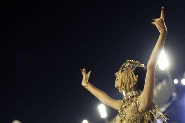 Com o enredo 'As mil e uma noites de uma Mocidade pra lá de Marrakesh', a escola de samba Mocidade Independente de Padre Miguel desfila no Sambódromo da Marquês de Sapucaí, no Rio de Janeiro (RJ) - 28/02/2017 Com o enredo 'As mil e uma noites de uma Mocidade pra lá de Marrakesh', a escola de samba Mocidade Independente de Padre Miguel desfila no Sambódromo da Marquês de Sapucaí, no Rio de Janeiro (RJ) - 28/02/2017