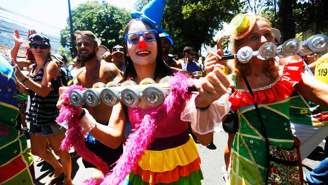 Bloco Suvaco do Cristo no Jardim Botânico no Rio de Janeiro, RJ, neste domingo (19)