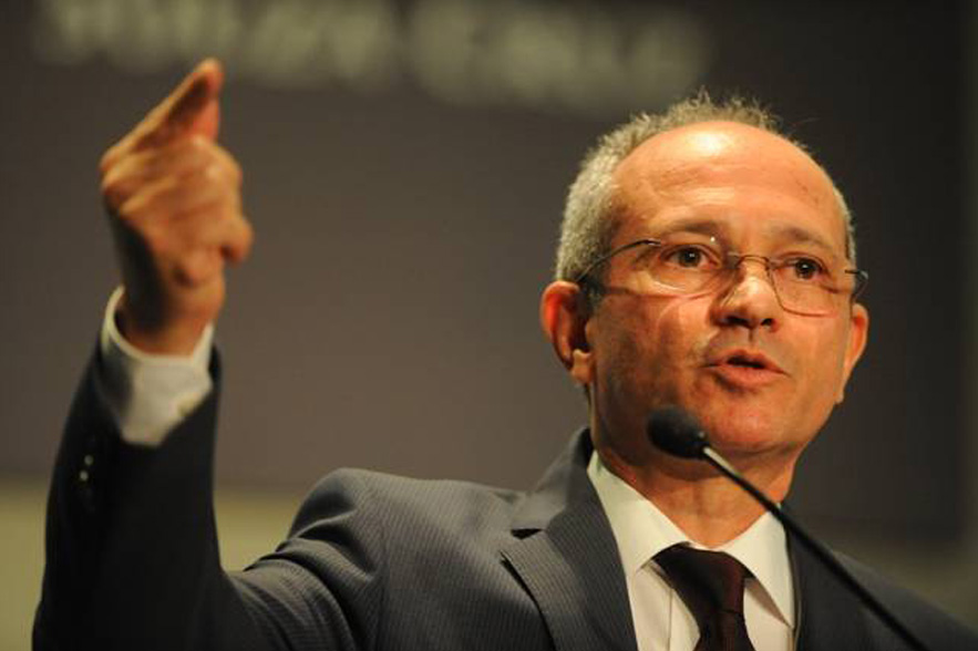 Governador do ES levou R$ 1 milhão da Odebrecht, diz delator