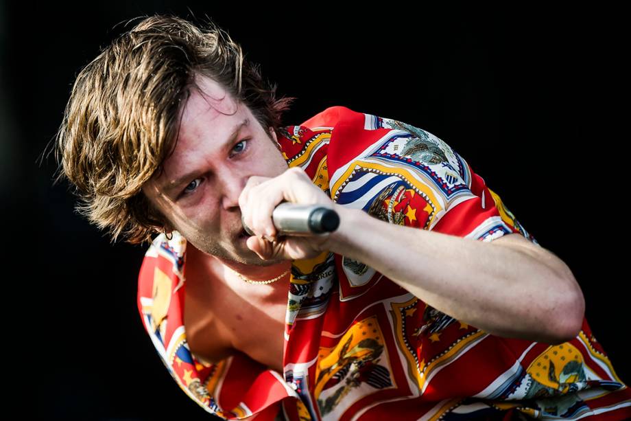 Show do Cage the Elephant levanta o público na 6ª edição do Lollapalooza