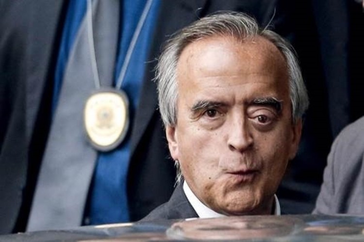 TRF4 confirma condenações de Cerveró, Bumlai, Vaccari e mais três