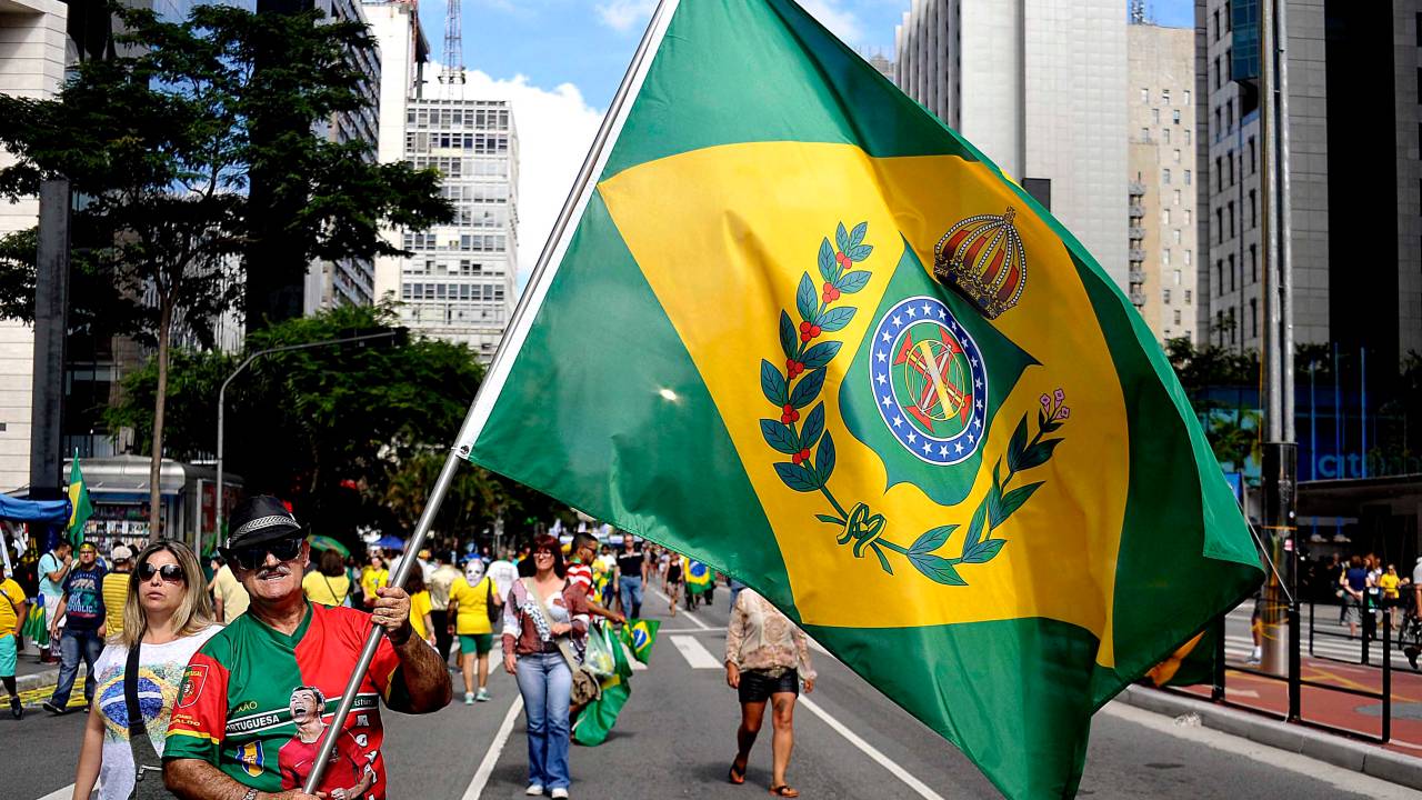 Manifestações organizadas pelo "Movimento Brasil Livre" (MBL) e "Vem Pra Rua" na Avenida Paulista - 26/03/2017