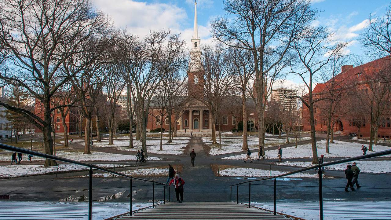 Campus da Universidade Harvard nos Estados Unidos