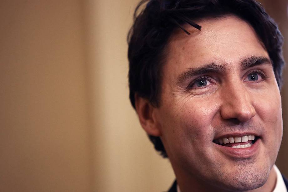 O primeiro-ministro canadense, Justin Trudeau, durante encontro com senador americano, Mitch McConnell