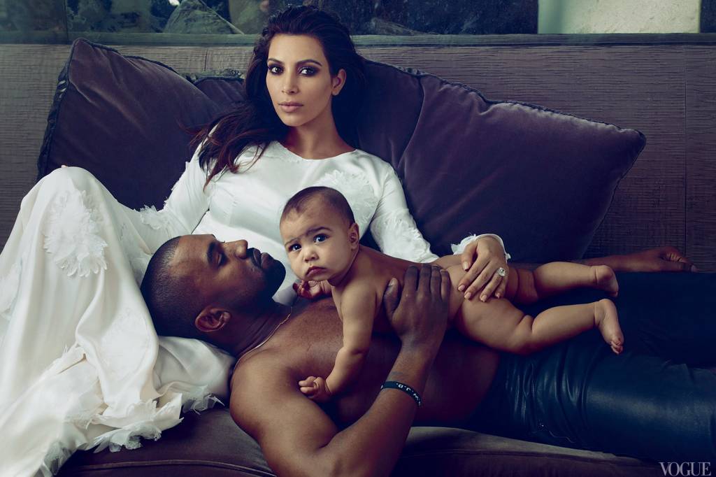 Kim Kardashian e Kanye West no editorial da Vogue Kim Kardashian e Kanye West no editorial da Vogue