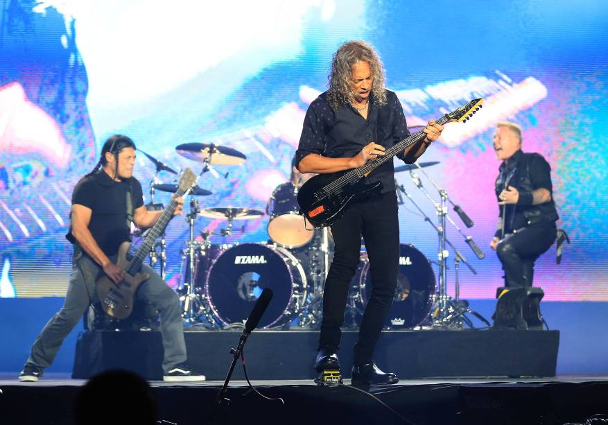 A banda Metallica no palco principal  durante o show mais esperado do primeiro dia da 6ª edição do Lollapalooza