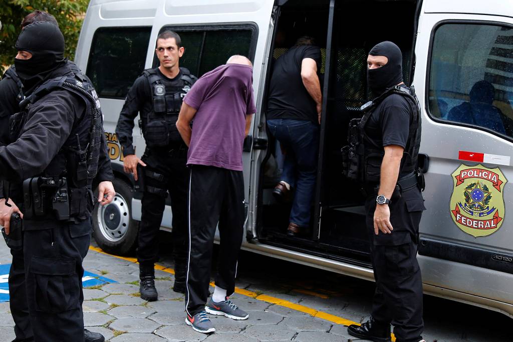 A lentidão das investigações da Operação Carne Fraca