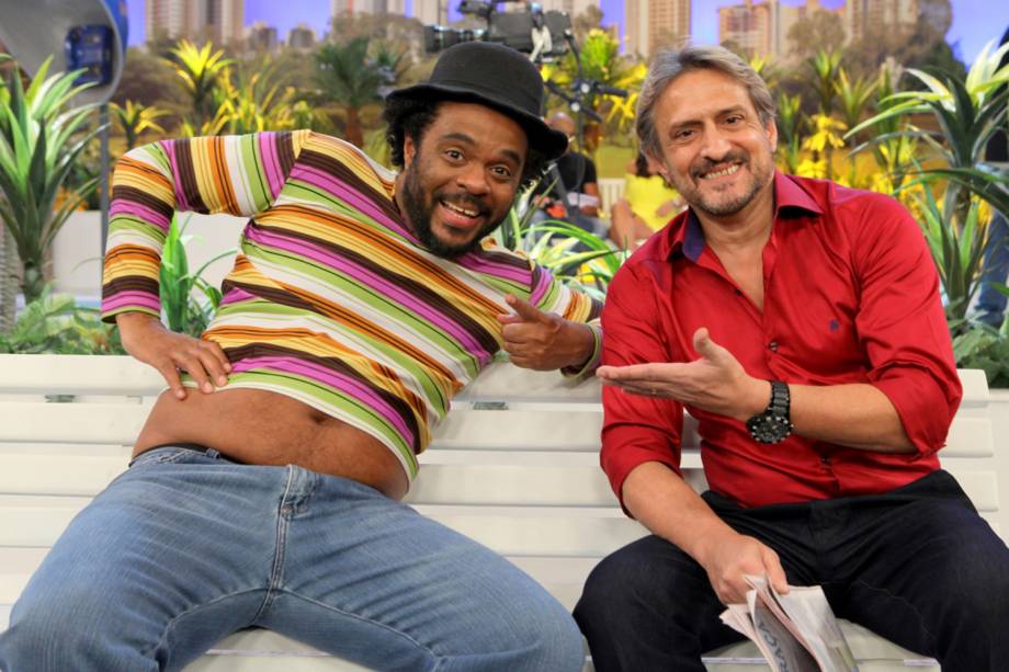 Canarinho (Marcelo Marrom) e Marcelo de Nóbrega, durante programa comemorativo de 30 anos de 'A Praça É Nossa