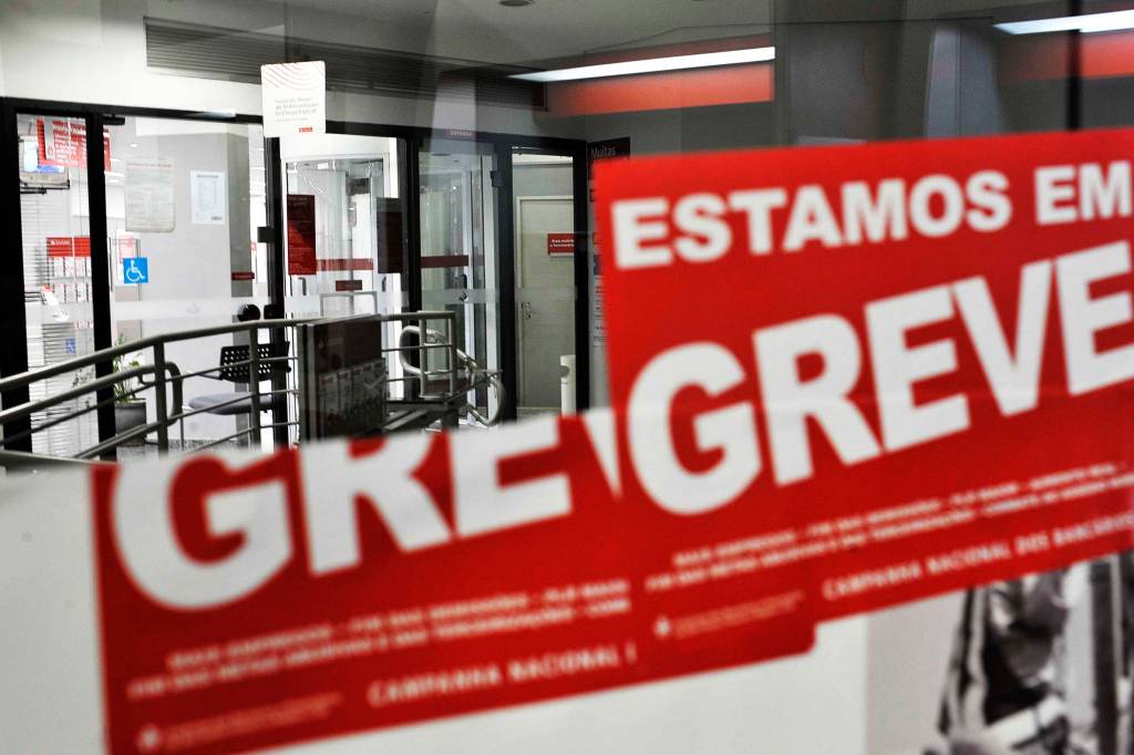 Motoristas de SP desistem de participar de greve geral