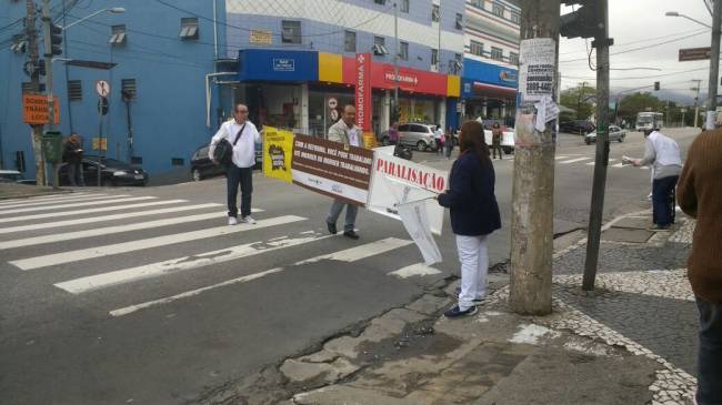 Greve geral 28/04: manifestantes no hospital Cachoeirinha