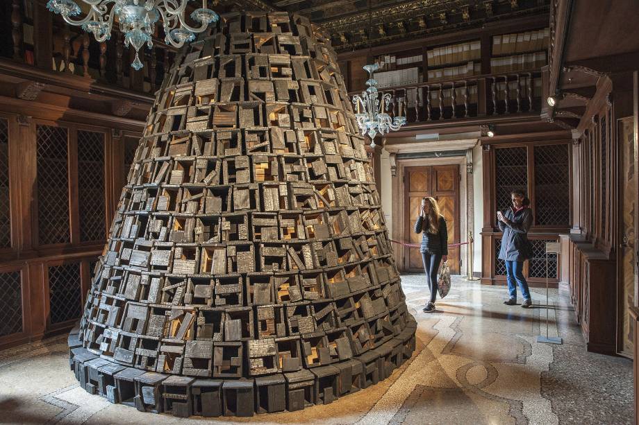 'Tiempos de la intuición' é a obra de artistas cubanos e está exposta na 57ª Bienal de arte de Veneza, na Itália