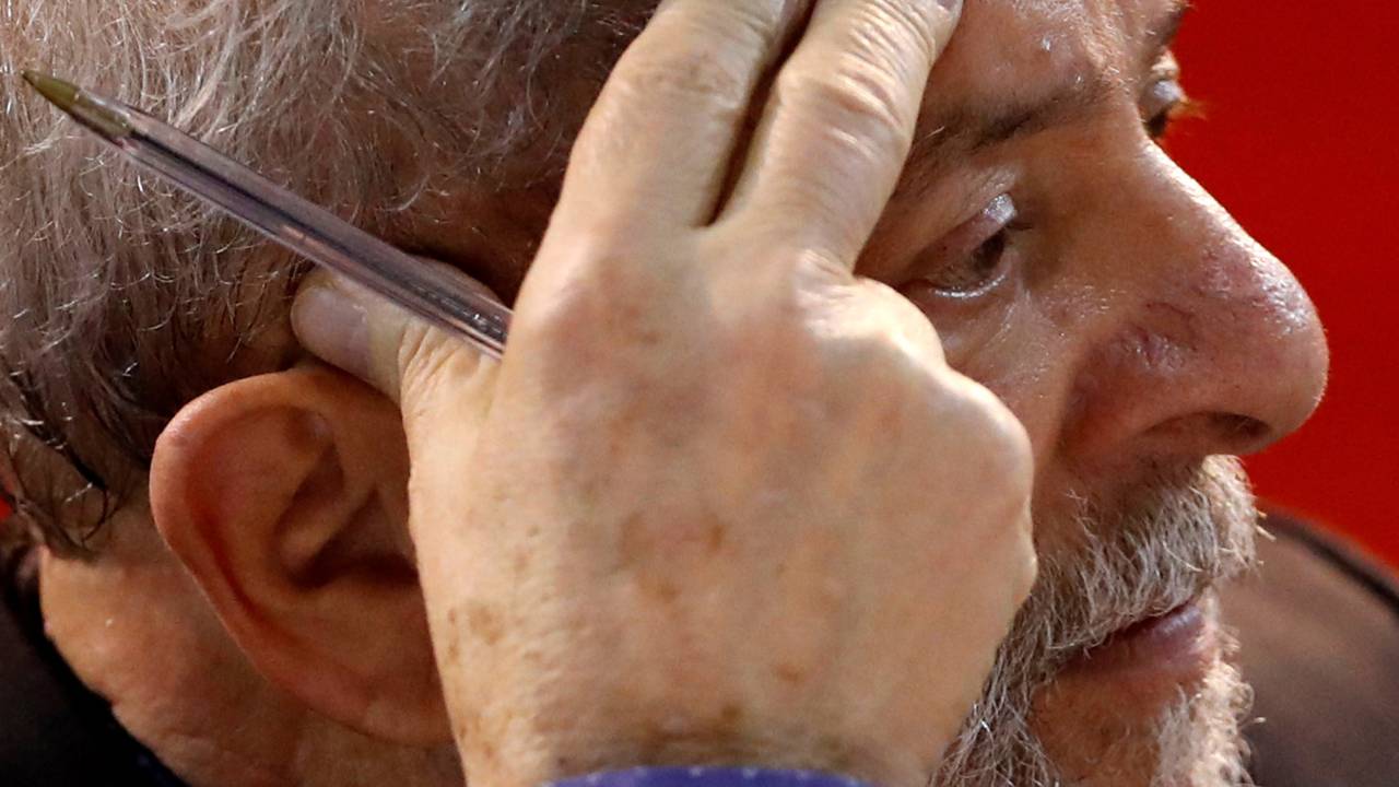 Lula participa de congresso do PT em São Paulo