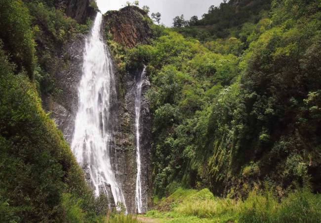 Manawaiopuna Falls