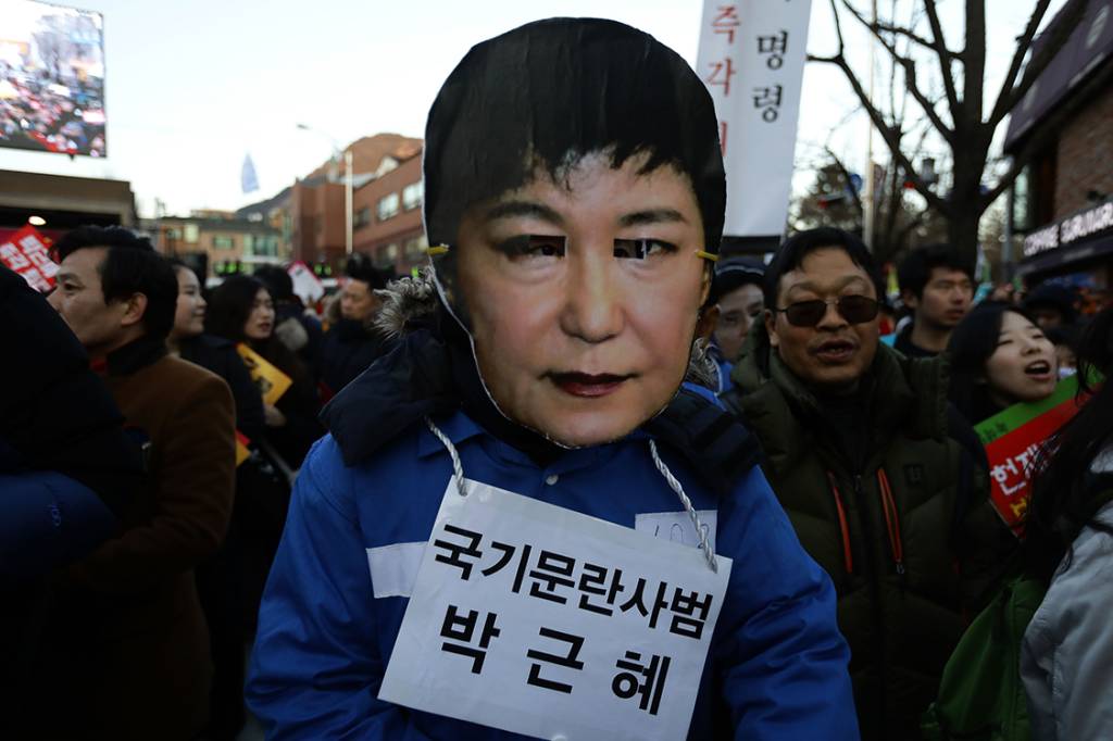 Sentença de ex-presidente sul-coreana será exibida ao vivo pela TV