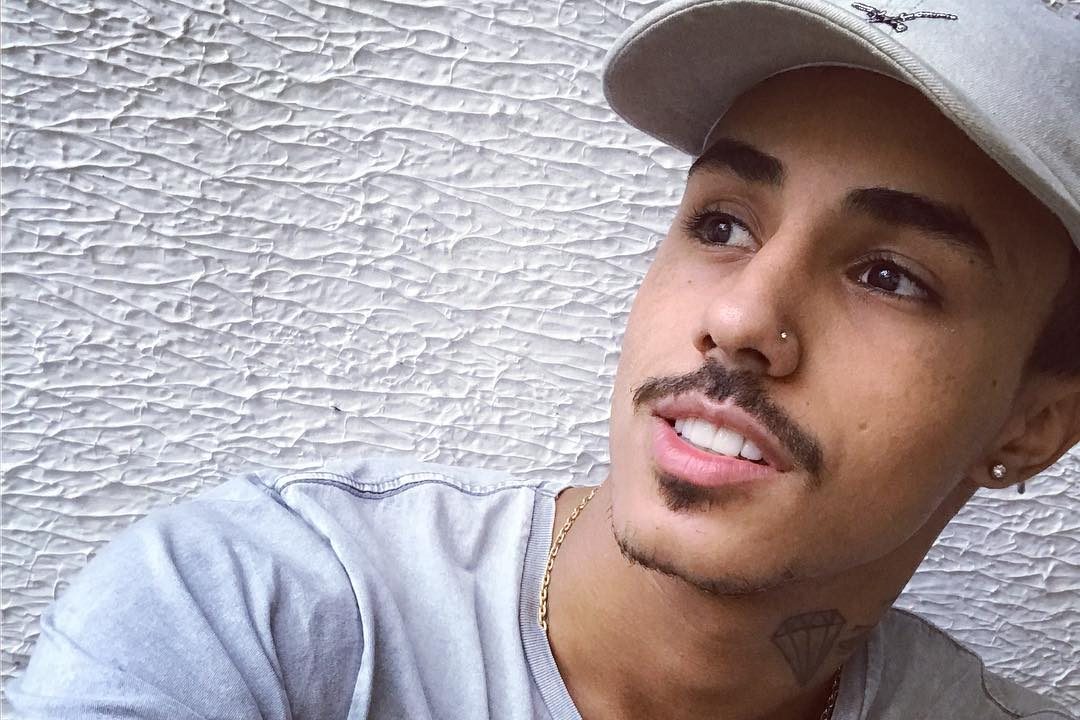 MC Livinho