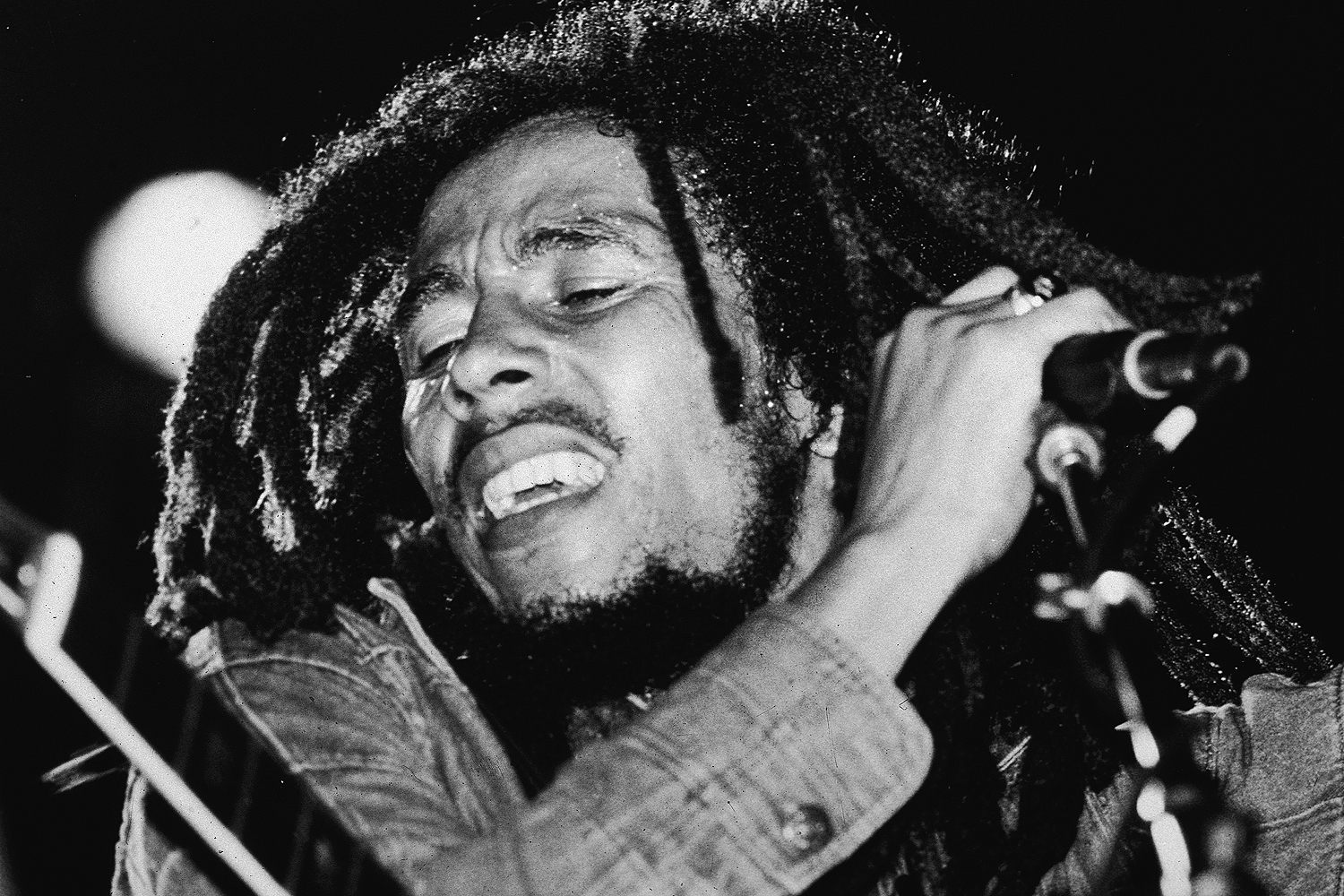 Dread de Bob Marley vai a leilão por valor polpudo