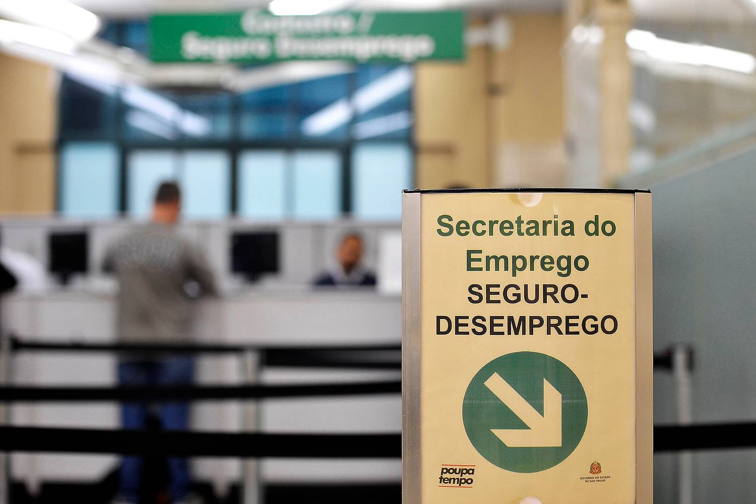 IRPF - Poupa Tempo - Carteiras de trabalho - Desemprego - Emprego- Economia