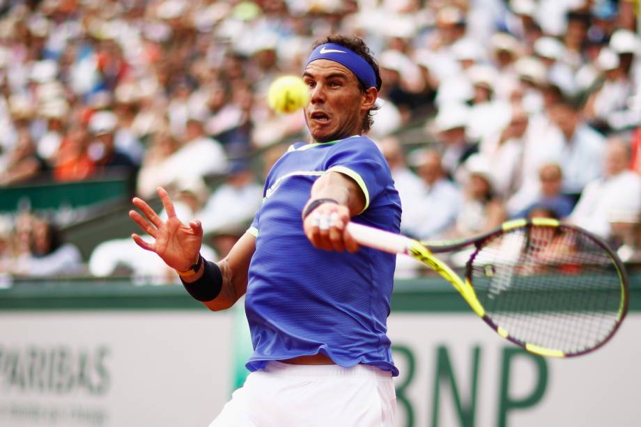 O tenista espanhol Rafael Nadal durante partida contra o suíço Stan Wawrinka na final de Roland Garros - 11/06/2017