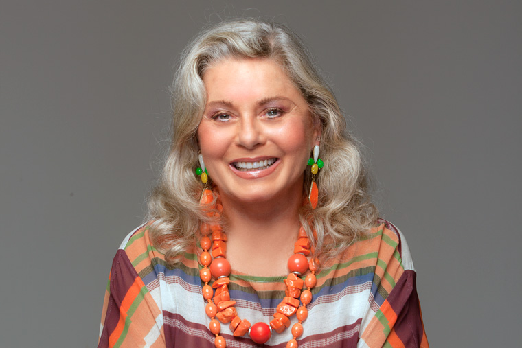 Vera Fischer é internada com pneumonia