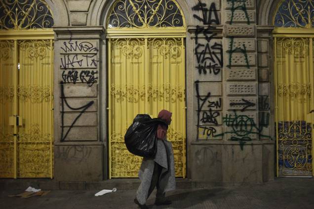 Morador de rua na região Páteo do Colégio,centro da cidade Morador de rua na região Páteo do Colégio,centro da cidade