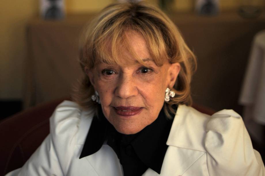 A atriz francesa Jeanne Moreau durante o Festival Internacional de Cinema de Cannes em 2008