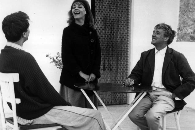 Jeanne Moreau no filme ' Jules e Jim - Uma Mulher para Dois' (1962) Jeanne Moreau no filme ' Jules e Jim - Uma Mulher para Dois' (1962)