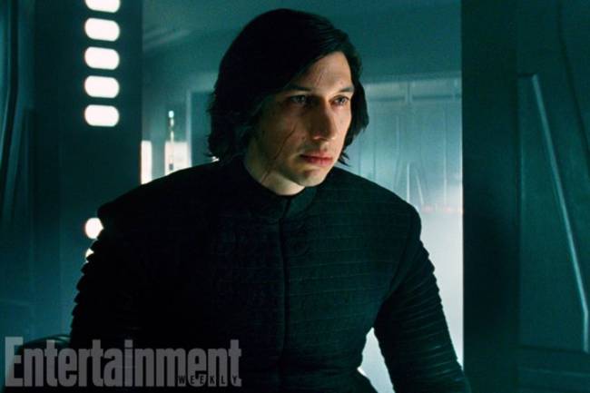 'Star Wars: The Last Jedi' colocará o espectador cara-a-cara do líder supremo Snoke (Andy Serkis), o mestre de Kylo Ren (Adam Driver)