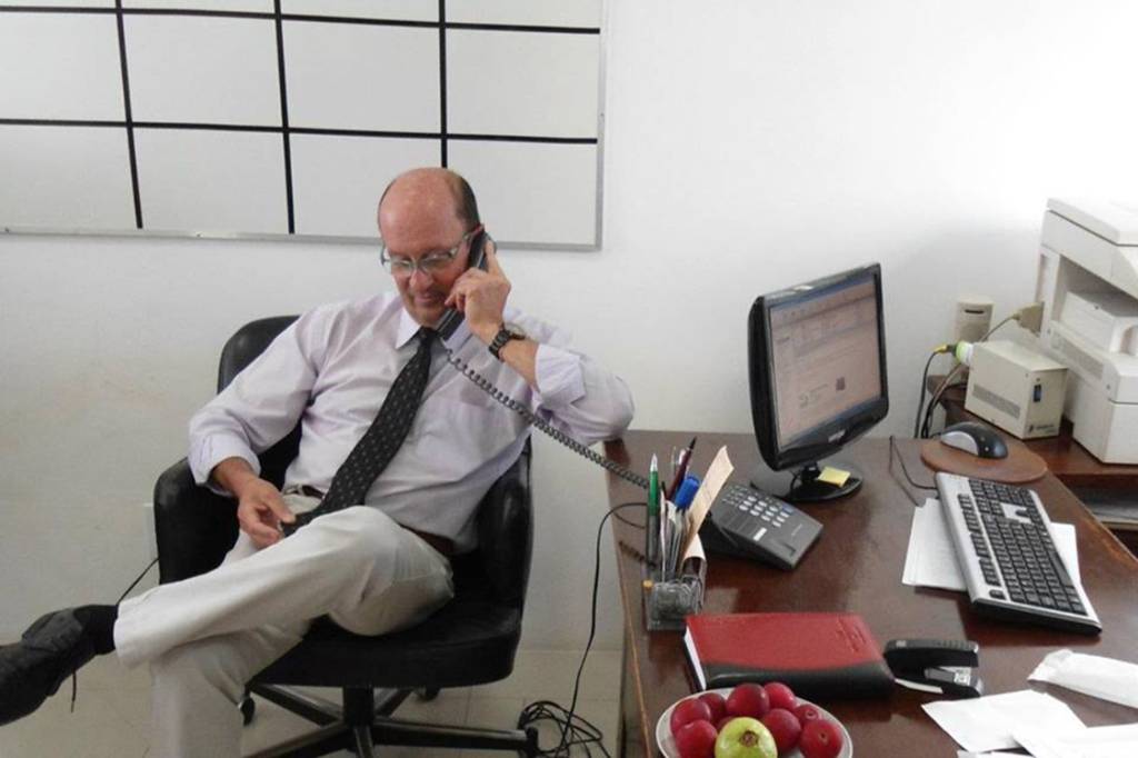 Vilmar Mendonça, ex-executivo e ex-morador de rua encontra emprego