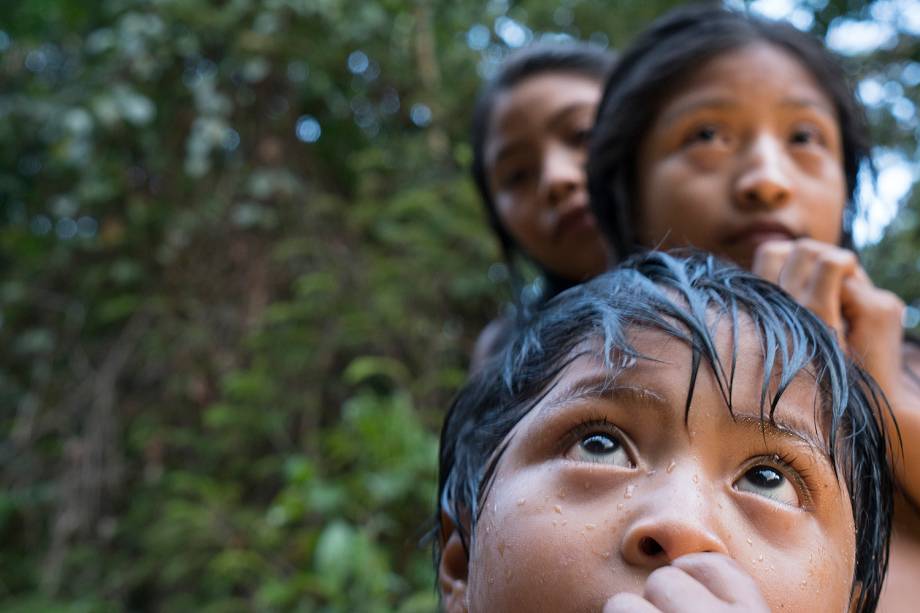 Para os índios Waiãpi, que têm parte de seu território dentro da Reserva Nacional de Cobre e Seus Associados (Renca), a mineração é uma afronta a <i>Yvy Jarã</i>, entidade espiritual responsável pela terra e "dona" de seus recursos