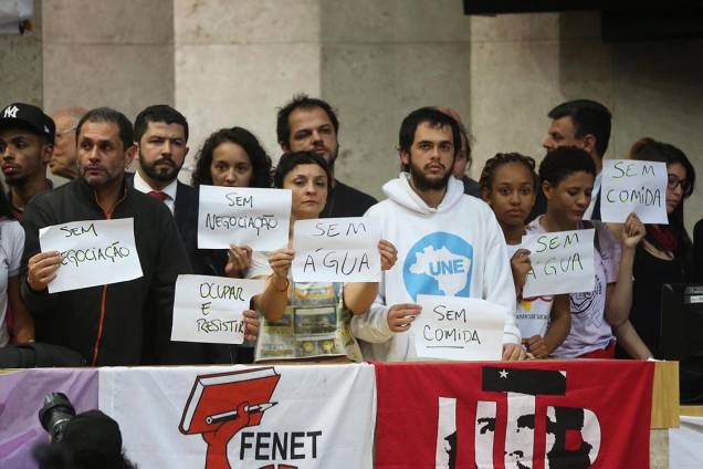 Estudantes ocupam Câmara de São Paulo Estudantes ocupam Câmara de São Paulo