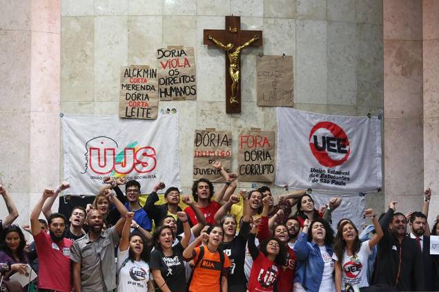 Estudantes ocupam Câmara de São Paulo Estudantes ocupam Câmara de São Paulo