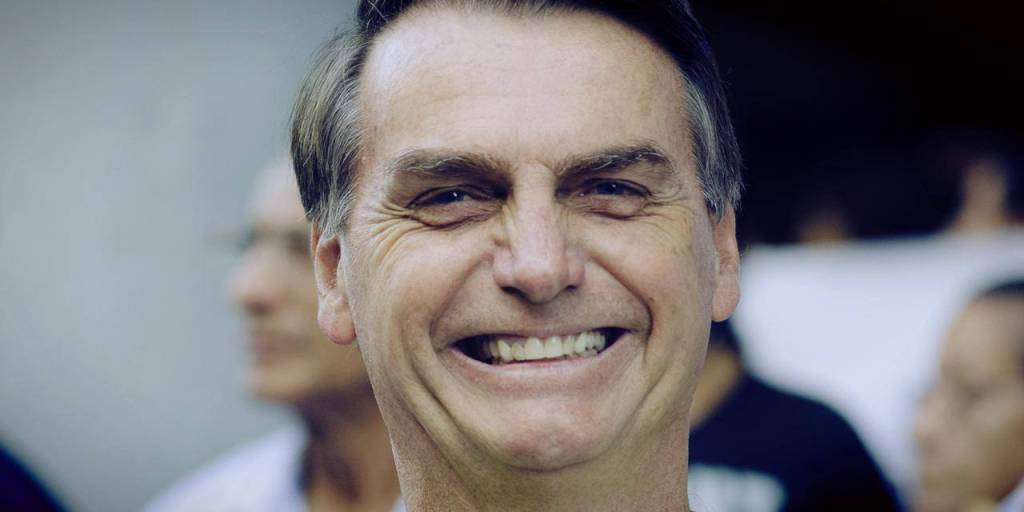 Bolsonaro convida condenado pela Lava-Jato para ser candidato