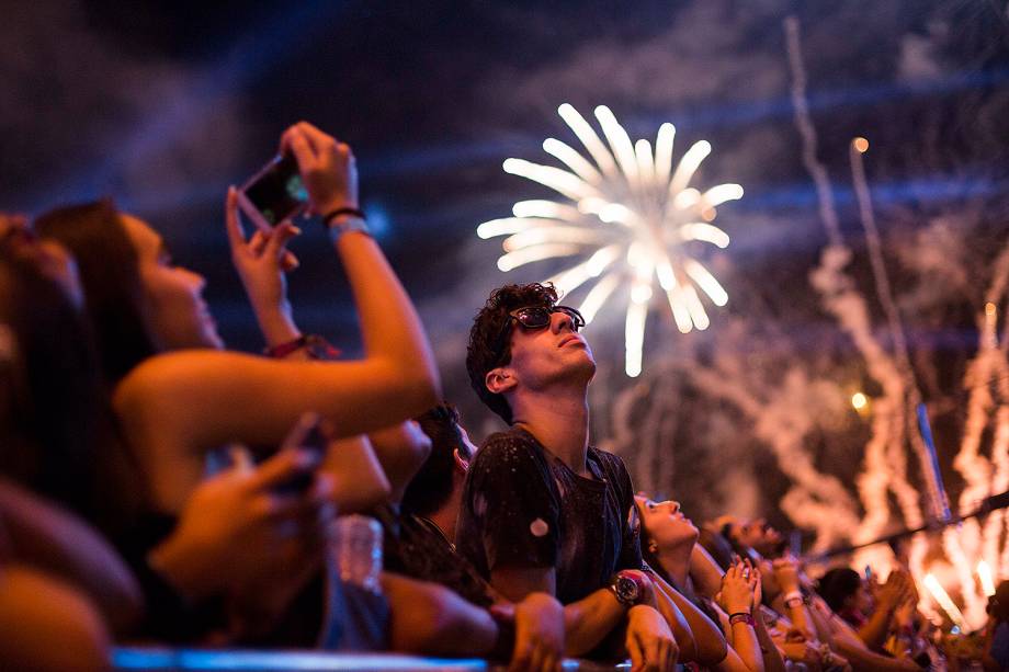 Público durante o show da Banda Skank no segundo dia de shows do Rock In Rio 2017, no Parque Olímpico, na Barra da Tijuca, zona oeste do Rio de Janeiro (RJ) - 16/09/2019