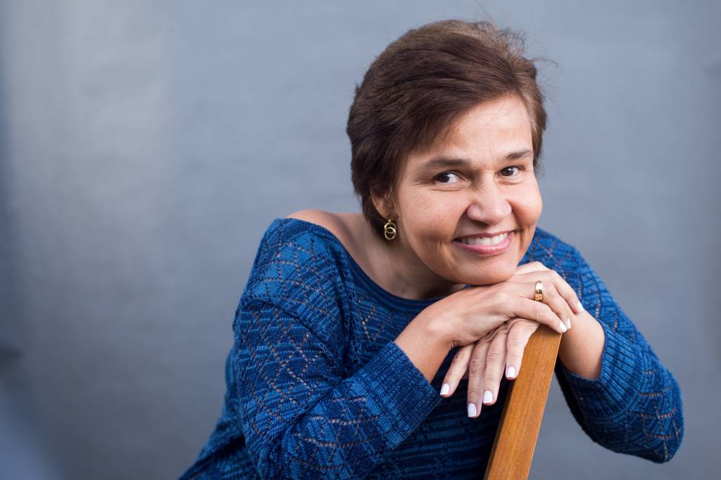 Quadro de Claudia Rodrigues piora e atriz pode passar por cirurgia