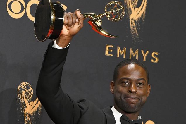 O ator Sterling K. Brown na 69º premiação Emmy Awards, em Los Angeles - 17/09/2017 O ator Sterling K. Brown na 69º premiação Emmy Awards, em Los Angeles - 17/09/2017