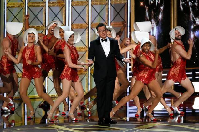 O apresentador Stephen Colbert durante a premiação do 69º premiação Emmy Awards, em Los Angeles - 17/09/2017 O apresentador Stephen Colbert durante a premiação do 69º premiação Emmy Awards, em Los Angeles - 17/09/2017