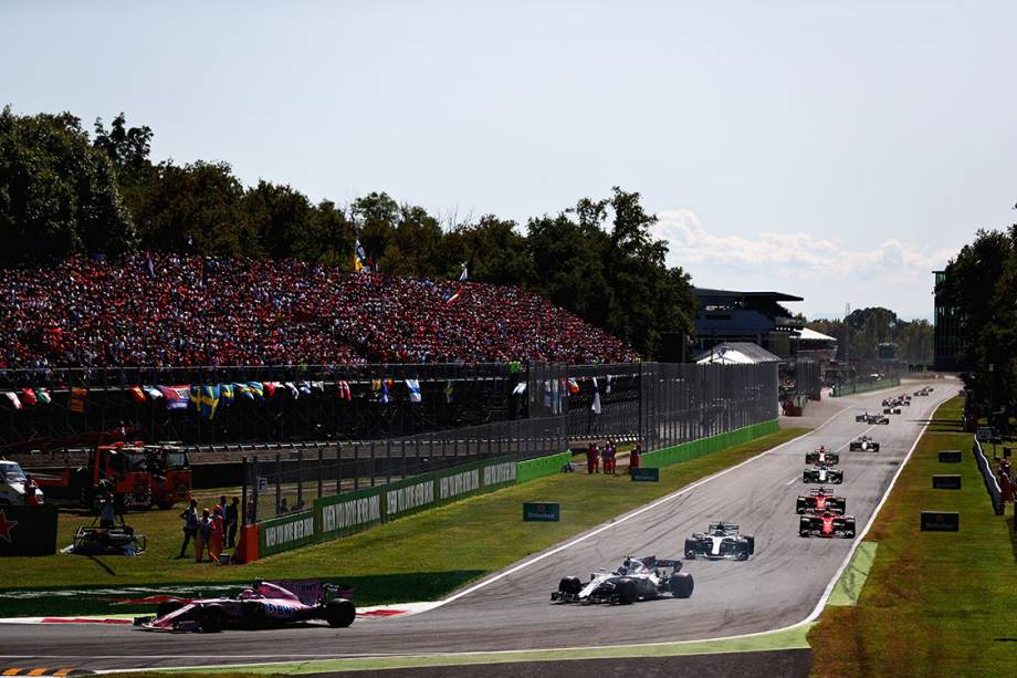 Pilotos disputam o GP de Monza, na Itália