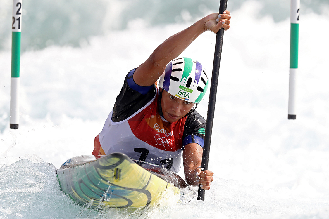 Brasileira fatura medalha histórica no Mundial de canoagem