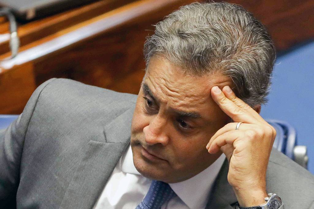 Patrimônio de Aécio triplicou entre 2015 e 2016, mostra Receita