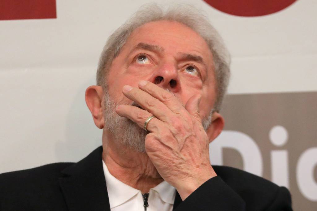 MPF aponta 12 ligações entre compadre de Lula e Costamarques